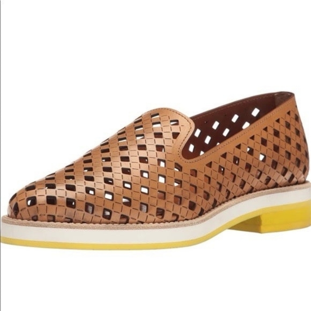 Aquatalia Women's Zanna Perforated Calf Slip-on Loafer Size 9